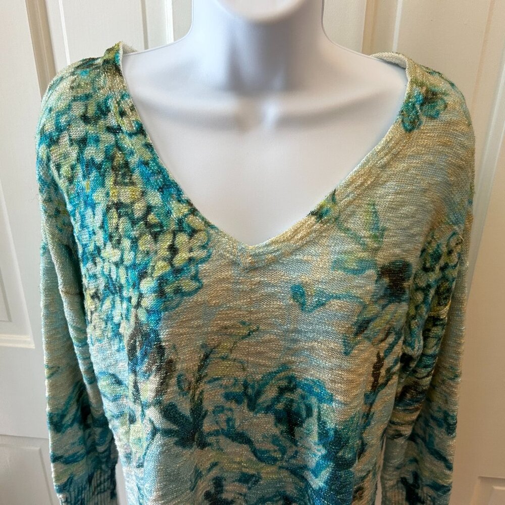 Aqua and green pastels 100% cotton shirt - Picture 6 of 11